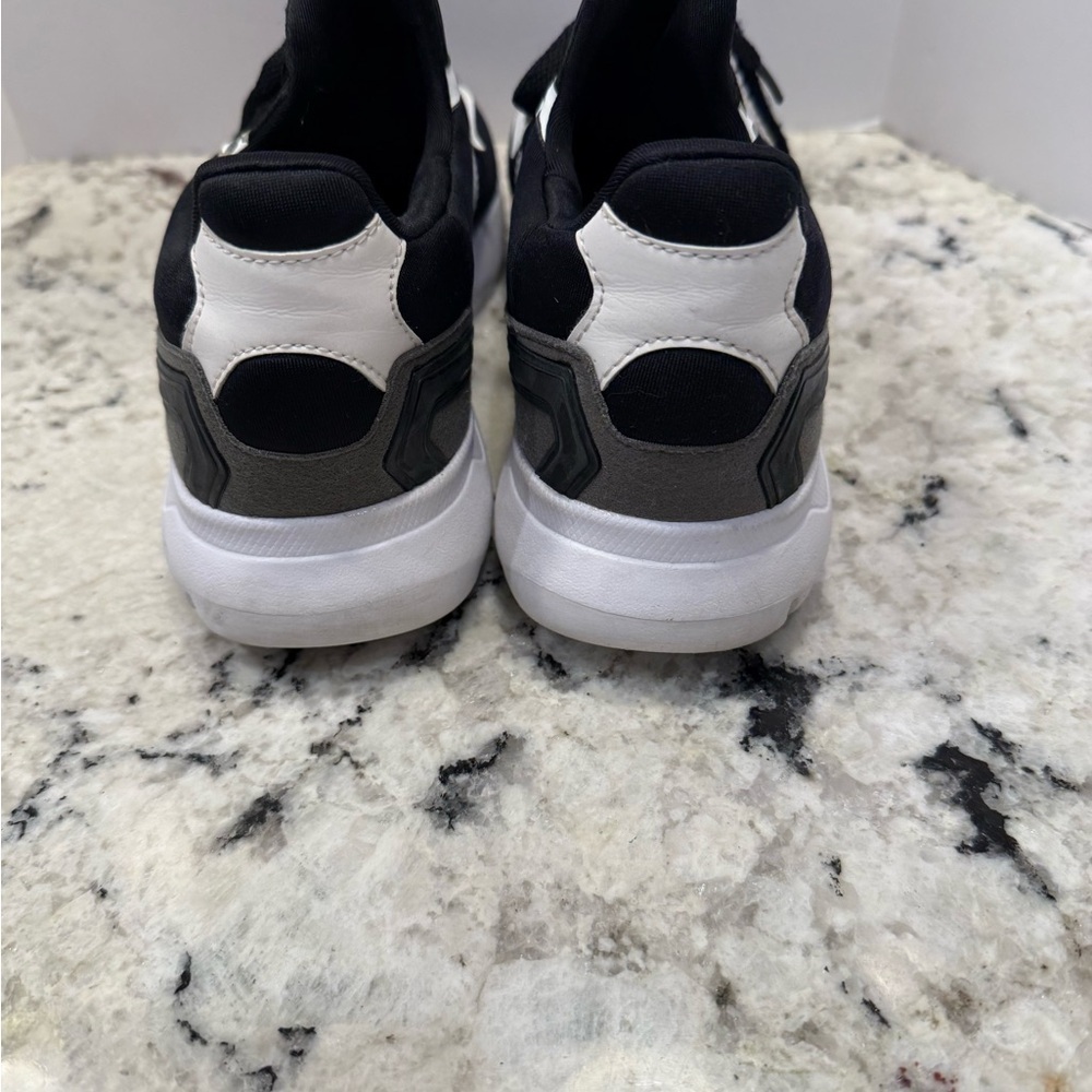 Adidas Cloud form Sneakers - Picture 5 of 6